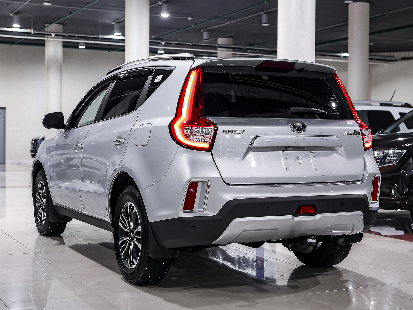 Купить Emgrand X7 с пробегом