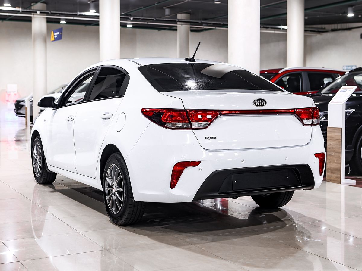 Купить Rio с пробегом