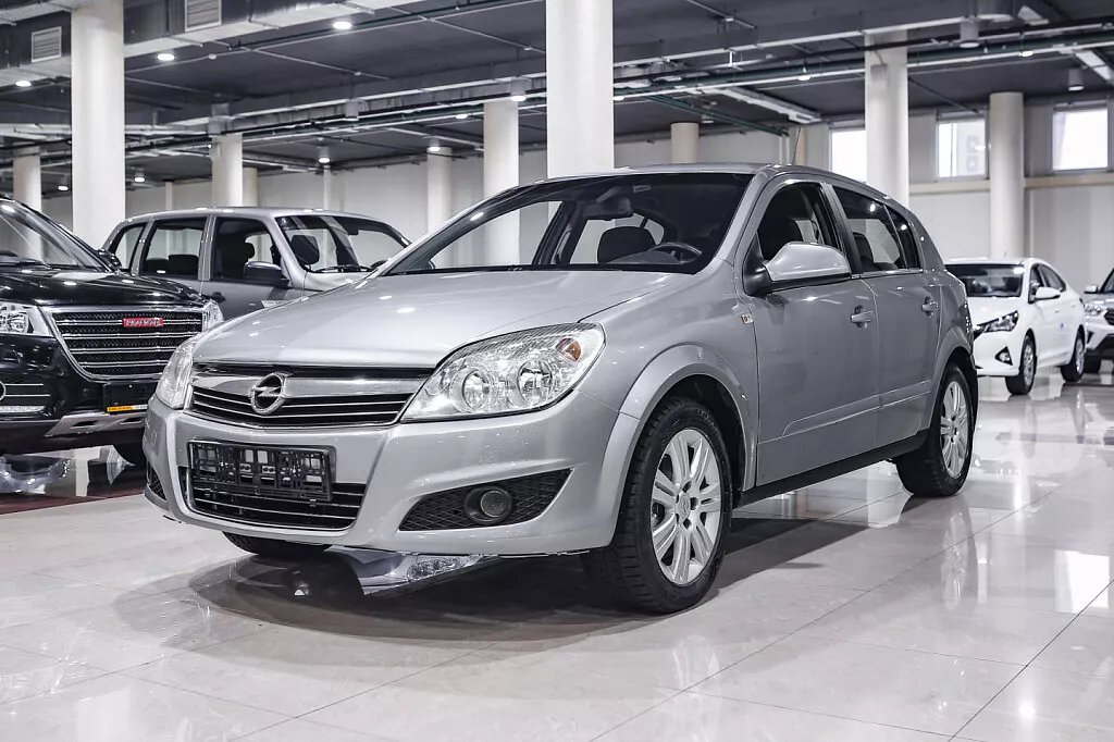 Купить Astra с пробегом